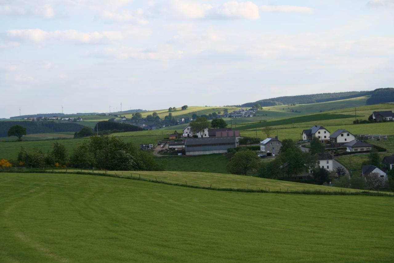 Location Panoramagreen Burg Reuland Eksteriør billede